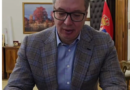 VUČIĆ U SVOM SVIJETU: Izgledam kao da me poplava izbacila, jedem nar da budem ljepši i zdraviji,