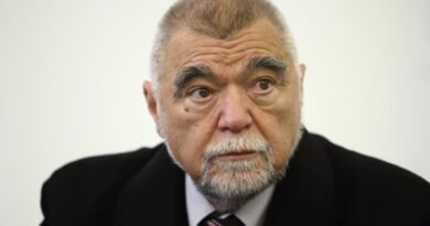 Mesić: Boro Jović mi je rekao da Srbija želi 63 posto BiH, “što je bilo srpsko i ostat će”